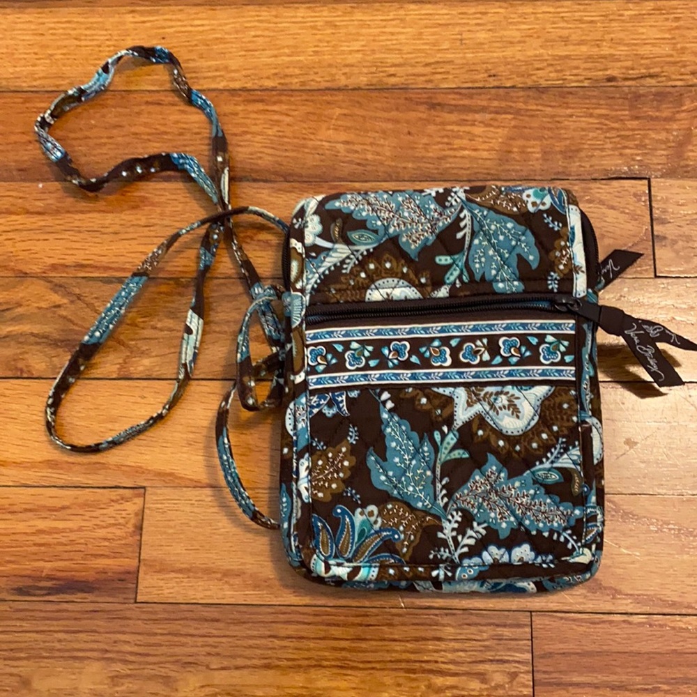 Vera bradley cross body